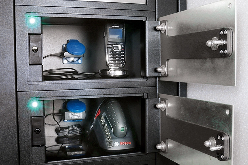 Lockers med popup-luke og ladeutstyr fra Brightec Security
